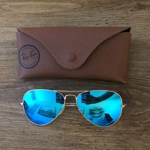 Blue Flash Ray-Ban Polarized Aviator